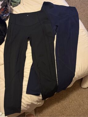 Til You Collapse Two Pairs of High-Rise Pocket Leggings - Black and Navy